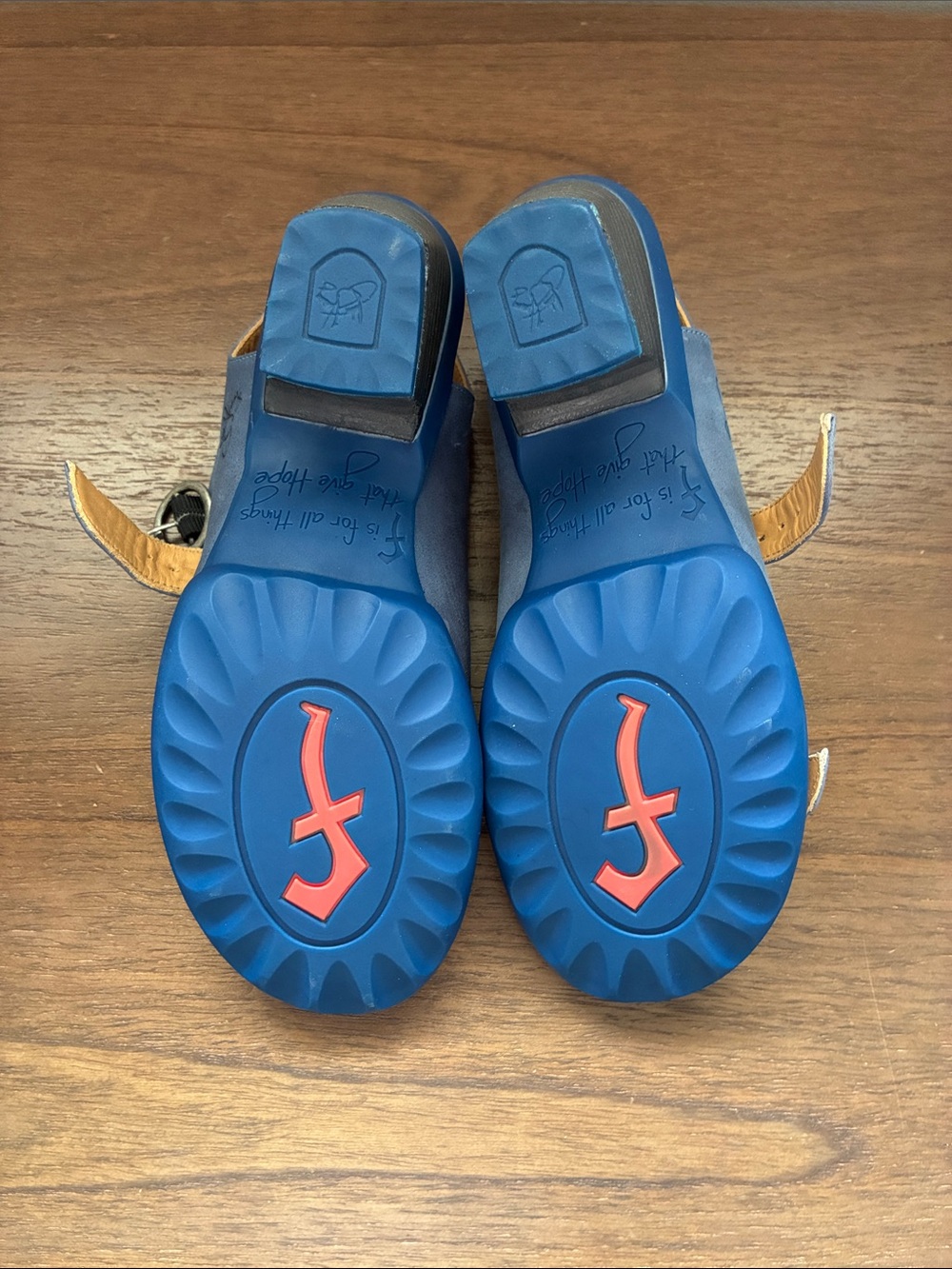 Fluevog Blue and Coral Women's Slingback Sandals - Picture 4 of 6